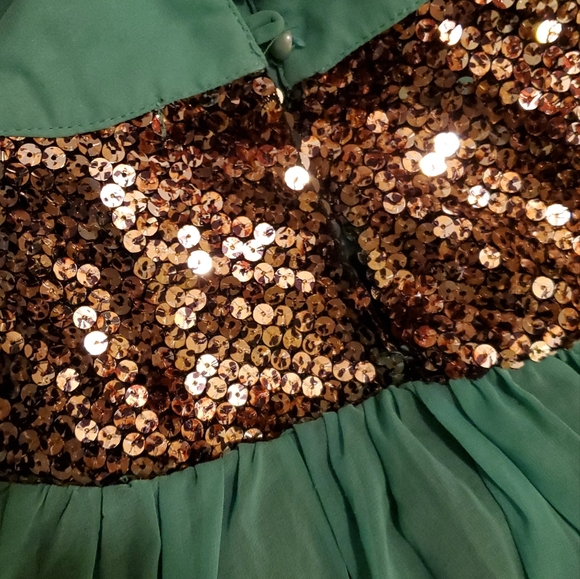 Dress - Picture 2 of 3